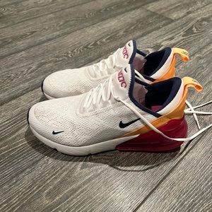 Nike Air Max 270